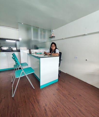 Dr. Aarti's Dental Clinic and Implant Centre
