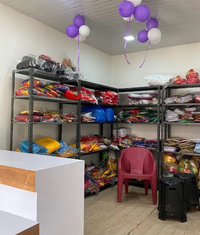 More costumes & Draperies